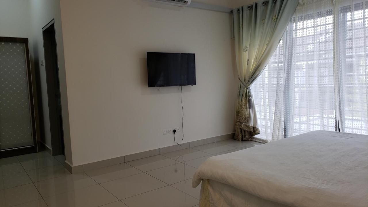Sr Home-Stay @ Klia Куала-Лумпур Екстер'єр фото